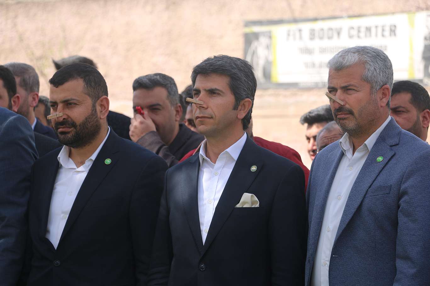 Şanlıurfa'da halkı rahatsız eden çöp kokusuna mandallı tepki Şanlıurfa'da halkı rahatsız eden çöp kokusuna mandallı tepki